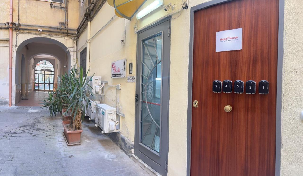 Отель Napoli House Dream Экстерьер фото